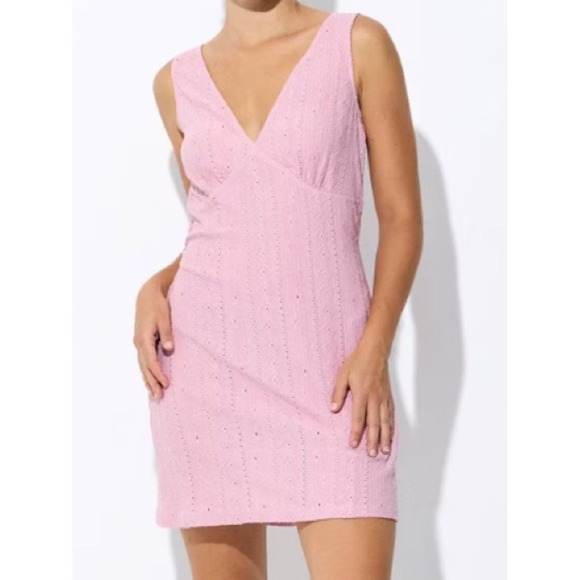 wild fable Dresses & Skirts - Wild Fable Sleeveless V Neck Knit Mini Dress Women Small Blush Pink Textured NWT